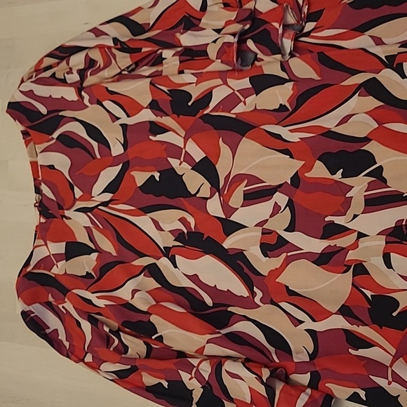 EUC Wallis Abstract Print Three-Quarter Sleeved Colorful Dress - Picture 9 of 14